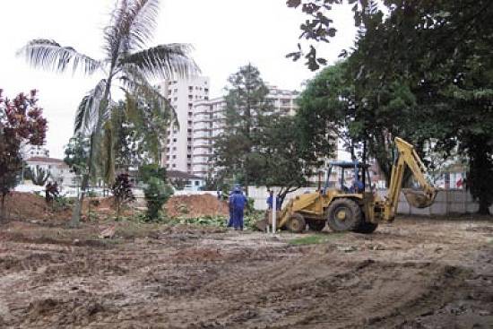 Obras s�o executadas pela Terracom, com supervis�o da Seosp (foto: Antonio Vargas/Decom/Prefeitura Municipal de Santos)