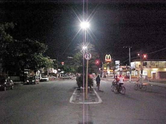 192 novas luminrias: economia com mais segurana (foto: Prefeitura Municipal de Guaruj)