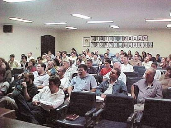 Engenheiros e arquitetos participaram do evento no audit�rio da AEAS