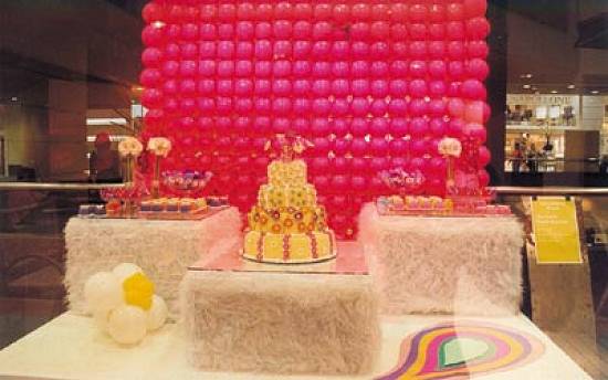 Anivers�rio de 15 anos, por C�lia Tosi: influ�ncia dos anos 70 (Foto: J.R. BRacini)