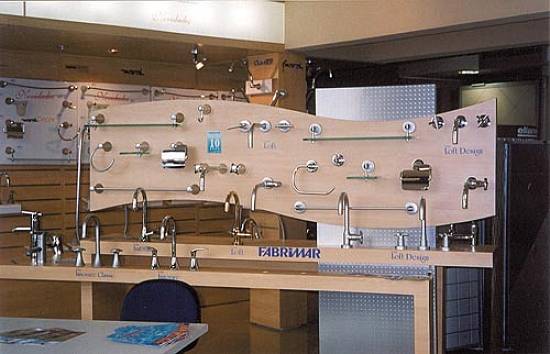 Fabrimar: metais para banheiro e cozinha, lan�amento torneira com monocomandos loft com extens�o, para cubas de apoio (Foto: Sandra Netto)