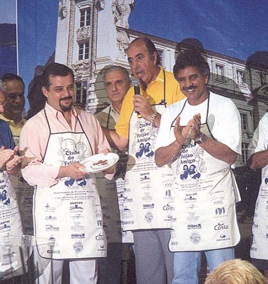 Os prefeitos M�rcio Fran�a e Beto Mansur: homenagens do presidente Michel Tuma (Foto: Sandra Netto)