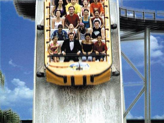 Huck apresenta Waimea: mais emo��o no Playcenter