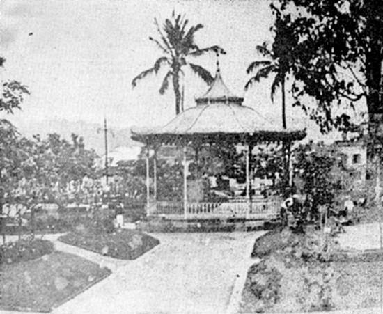 Jos� Evaristo da Silva, em foto no suplemento especial de 'A Tribuna' de 24/4/1983